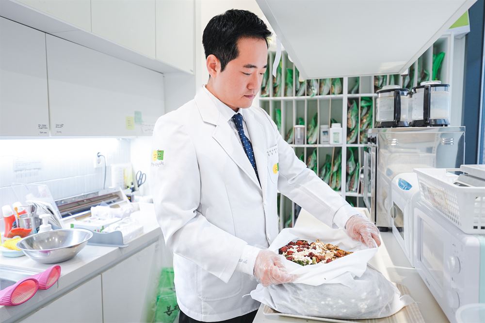 인덕가족한의원 한약 조제 준비